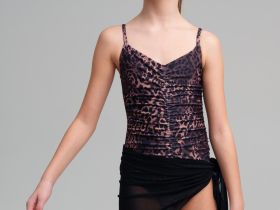 Комплект трикотажный для девочек: купальник, парео