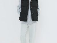 Жилет с капюшоном, Черный