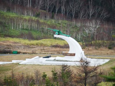 Братская могила советских воинов, павших в августе 1945 года  в боях при освобождении Южного Сахалина от японских милитаристов