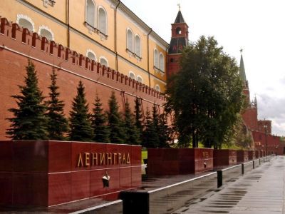 Блоки с землей городов-героев