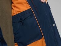 Пуховое пальто с накладными карманами