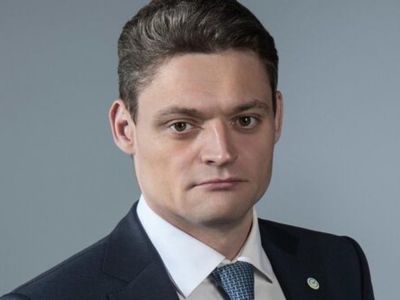 Первый зампред правления Сбербанка Кирилл Царев: «Россияне стали чаще продавать доллары и евро»