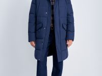 Однобортное пальто с капюшоном