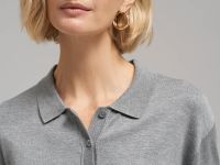 Легкий джемпер-поло прямого кроя