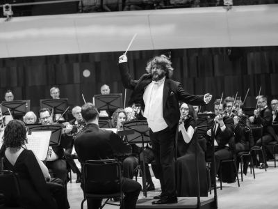 Билеты на Вечера с симфоническим оркестром. Новосибирский академический симфонический оркестр (Филармония. Концертный зал им. Каца) / Концерт | Афиша | ИнфоТаймс