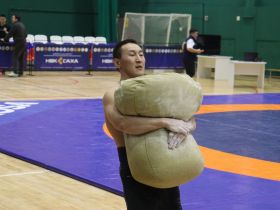 Верхоянский многоборец Петр Прудецкий во второй раз завоевал золото чемпионата Якутии