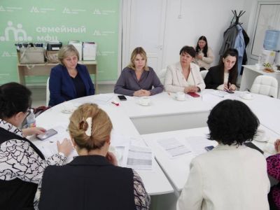 В Якутии работает делегация аппарата уполномоченного при президенте РФ по правам ребенка