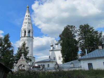 Собор Преображения с колокольней