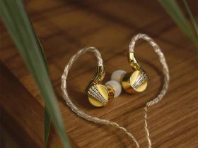 Наушники Fiio