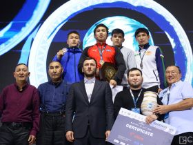 Одиннадцать медалей турнира Коркина завоевали борцы из Якутии