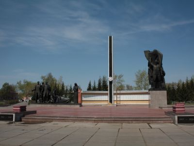 Мемориал памяти воинам-землякам, участникам Гражданской и Великой Отечественной войн