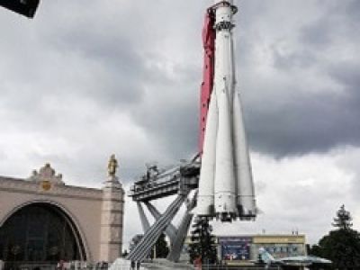 Космические тропы Москвы (пешеходная экскурсия по ВДНХ + экскурсия в павильон Космос на ВДНХ)