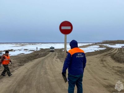 В Якутии закрылись ледовые переправы и автозимники