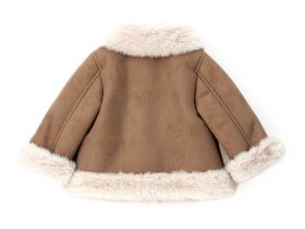 Куртка для маленькой девочки