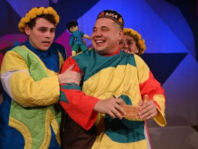 Билеты на Бәхетле Көнем / Мой счастливый день (ТЮЗ им. Кариева) / Театр | Афиша | ИнфоТаймс