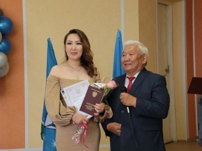 Выпускникам медколледжа вручили дипломы