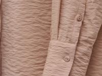 Блузка свободного кроя с отложным воротником