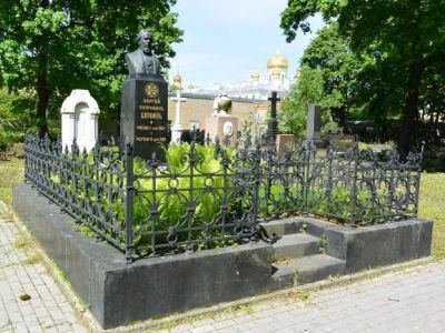 Могила Боткина С.П. (1832-1889), терапевта