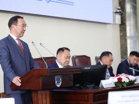 Айсен Николаев выступил на межрегиональной конференции по местному самоуправлению