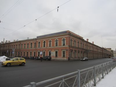 Казармы с конюшнями