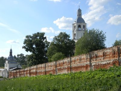 Остатки крепостной стены