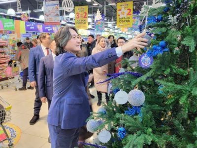 Джулустан Борисов принял участие в благотворительной акции «Елка добра»