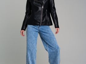 Куртка кожаная для женщин