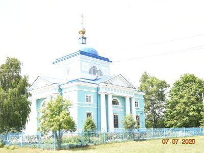 Владимирская церковь с интерьером