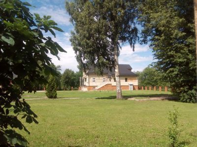 Семилетняя школа, где в 1935-37 гг. учился Герой Советского Союза П.Е. Лавров