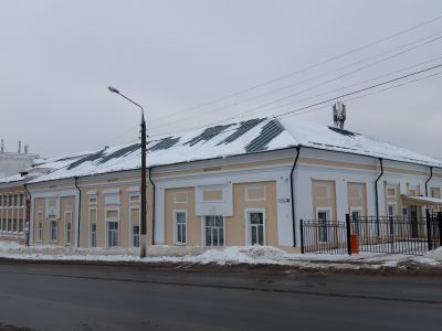 Каменное здание (купеческий склад)