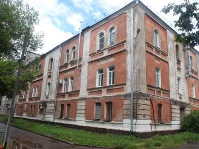 Здание бывшей земской больницы