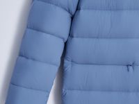 Пуховое пальто с капюшоном