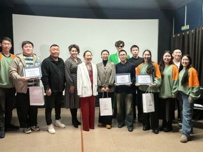 Анастасия Диодорова встретилась с финалистами конкурса «Коротко о важном»