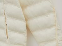 Стеганая куртка с капюшоном