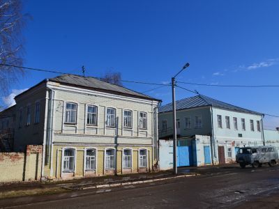 Здание медресе