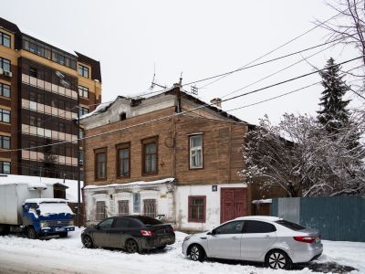 Дом Ульянова М.П., где жили в 1906 - 1908 гг. поэт Хлебников В.В., в 1929 - 1931 гг. композитор Сайдашев Салих