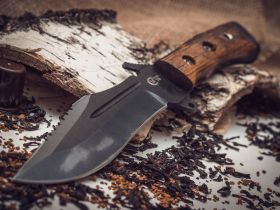 Нож Армейский, сталь У8 с антибликовым покрытием, рукоять венге