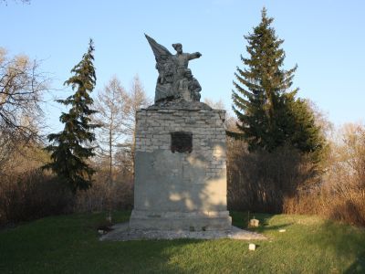 Памятник павшим борцам