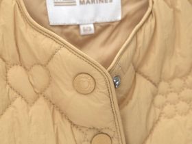 Жилет утепленный для маленькой девочки