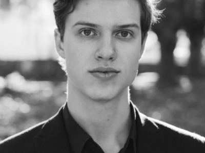 Айзек Ван дер Мерве. Pianissimo