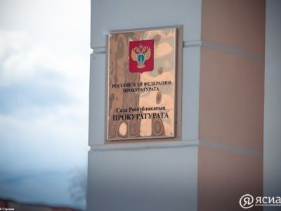 Из-за сработавшего датчика неисправности в аэропорт Мирного вернулся пассажирский самолет