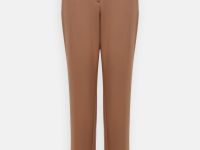 Прямые брюки на резинке