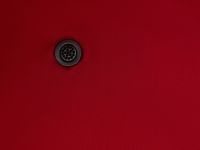 Утепленная куртка с капюшоном и рукавом реглан