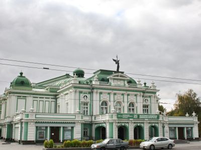 Здание драмтеатра 1905 г.
