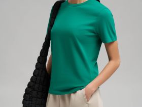 Приталенная футболка из джерси