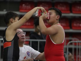 Около 1400 юных участников собрал фестиваль борьбы в Якутске