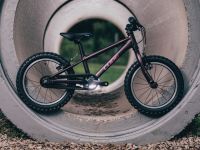 Детский велосипед Cube Acid 160, год 2025, цвет Зеленый-Оранжевый