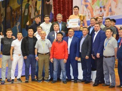 Вновь абсолютный чемпион. Евгений Алексеев победил на межрегиональном турнире в Нерюнгри