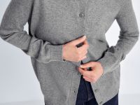 Кардиган прямого силуэта с округлым вырезом