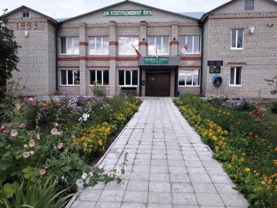 Верхнекаменская сельская библиотека